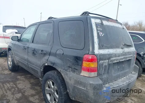 2005 Ford Escape Xlt из США, поврежденный, VIN 1FMYU03195KB64012